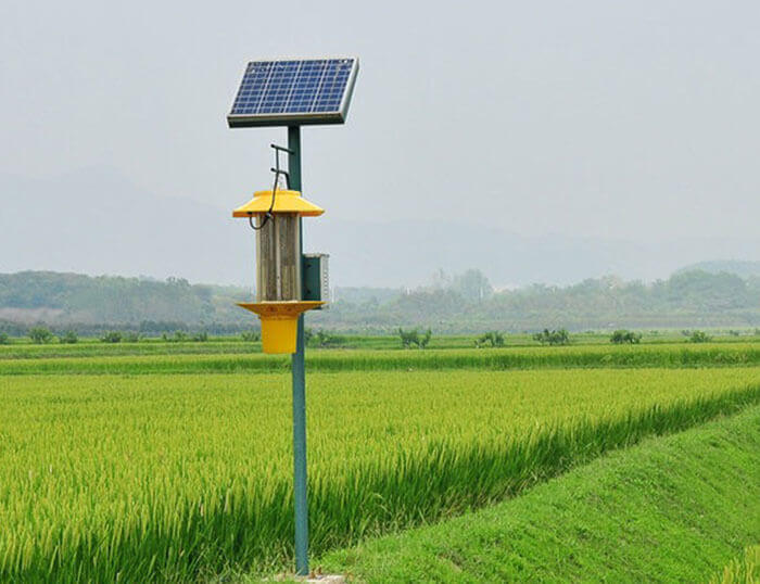 大功率太阳能户外杀虫灯，环保、高效、安全的驱虫利器